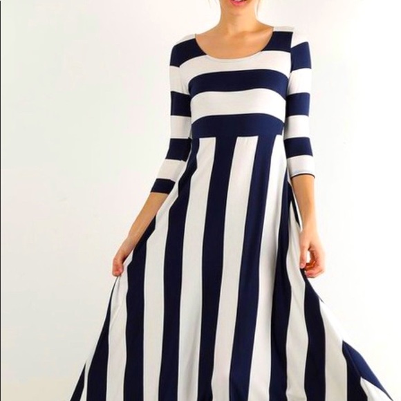 JUST IN** Striped Blue and White Maxi Dress - Picture 2 of 3